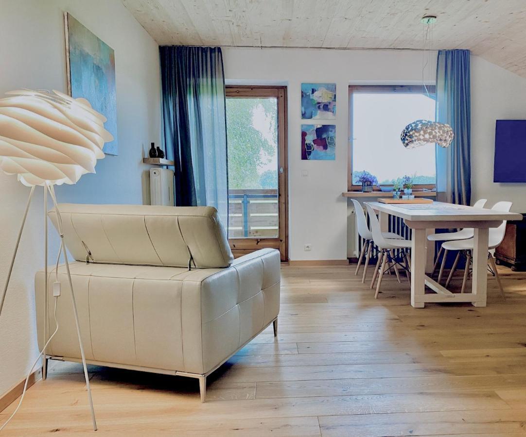 Ferienwohnung Chiemseealpenblick Breitbrunn am Chiemsee Exterior photo